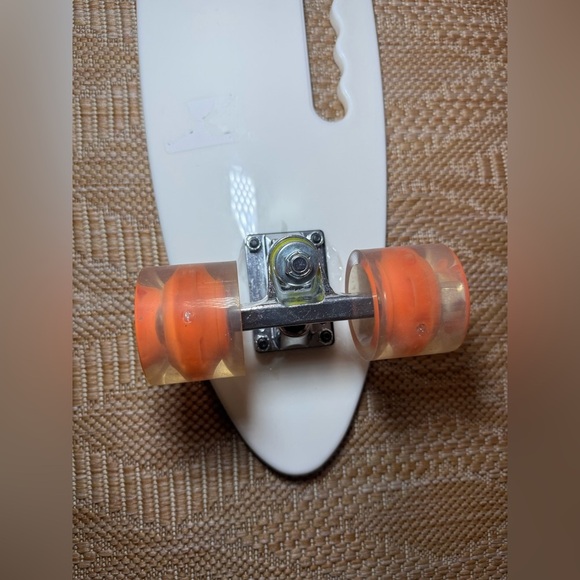 STM Goods Smarter Than Most Skateboard w/ Handle, LED Light Up Wheels - Picture 4 of 5